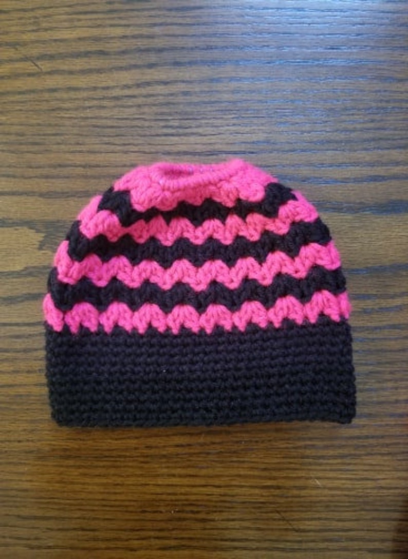 Messy Bun Toddler beanie Toddler Gifts Messy Bun Hat Crochet Hat Messy Bun Beanie Toddler Hat Winter Hat Toddler messy bun