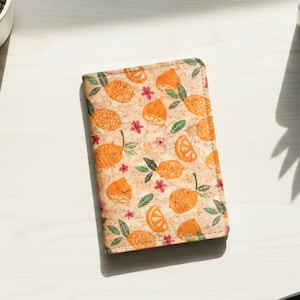 カスタムパスポートホルダー、かわいいダブルパスポートカバー、女性へのヴィーガンギフト