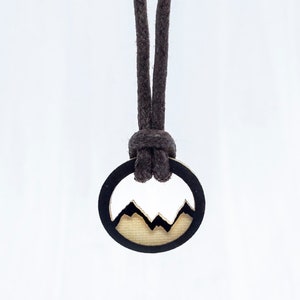 Waterdichte bergketting, herenketting, gepersonaliseerde wandel- en klimsieraden, avonturenketting, cadeau vriendje, herensieraden