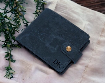 Cartera de corcho vegana personalizada, regalo para el Día del Padre, cartera triple grabada, regalo para el tercer aniversario de bodas, regalo para novio, regalo para papá