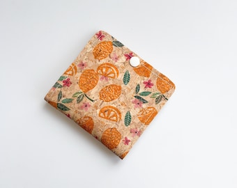 Linda mini billetera de limón, billetera de titular de tarjeta de corcho vegano, pequeño kawaii, billetera de viaje peculiar