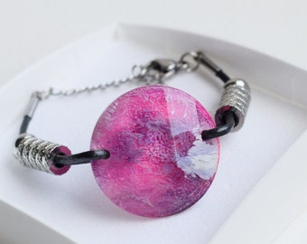 Purple Magenta Charm Bracelet, Resin and Alcohol Ink Bracelet, Art Jewelry, Stainless Steel, Black Leather Thong