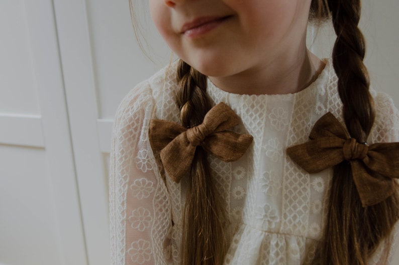 Brown Linen Classic Pigtail Set image 1