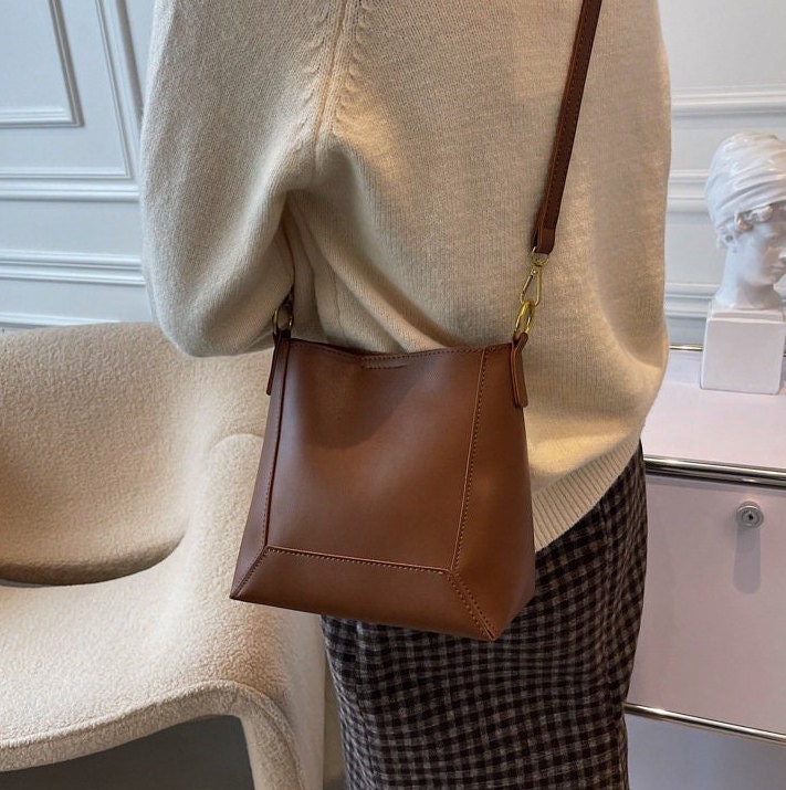McGraw Bucket Bag: Women's Handbags, Hobo Bags