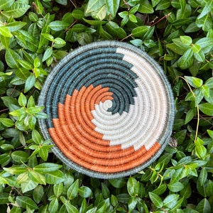 Small Swirl Wall Basket, Hanging Wall Basket, African Basket, Wall Decor, Decorative Bowl, Desert Sun