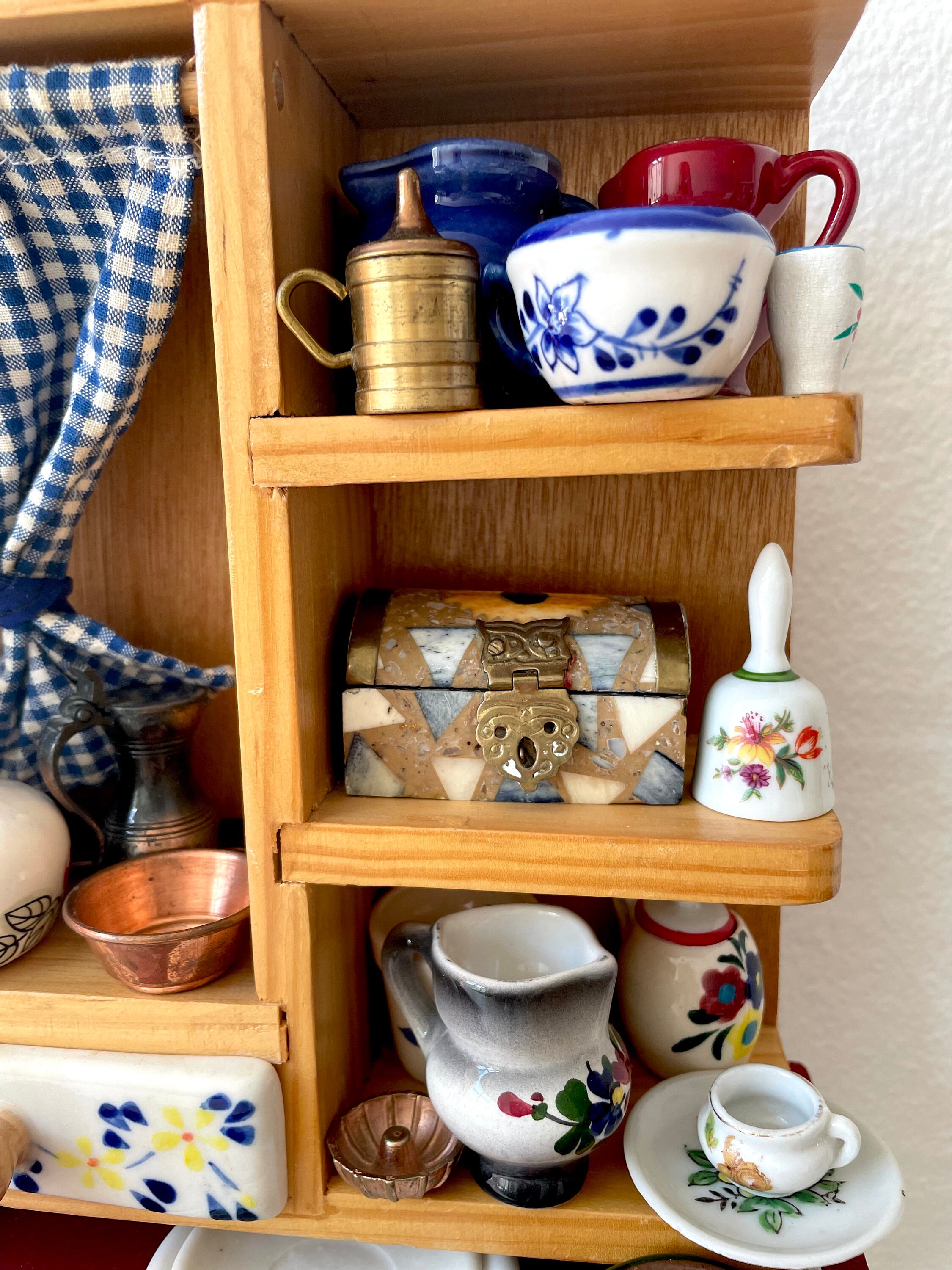 Shadow Kitchen Kitchen Diorama, Shadow Box Room, Kit of Vintage Knick Knack, Miniature ...