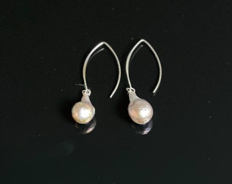 Japanese Akoya Pearl Sterling Silver Earring