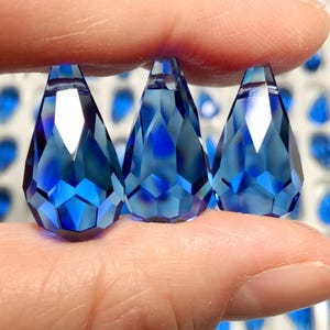 20mm Sapphire Blue Bulk Teardrops for Sun Catchers, #8641 Alternative Crystal Drop for Raincloud Suncatchers, Glass Beads Window Prisms CC10