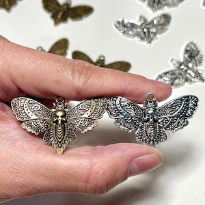 5 pcs 43mm Death Head Moth Silver or Bronze Zinc Alloy Pendant Charm, Suncatcher Focal Celestial Butterfly DIY Jewelry Supplies Witchy CE79