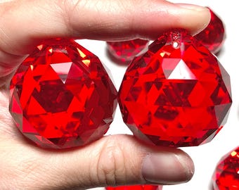 40mm Siam Red Crystal Ball Prism Suncatcher Crystals for Windows, Orange Colored Bulk Glass Chandelier Drop Feng Shui Supplies CE77