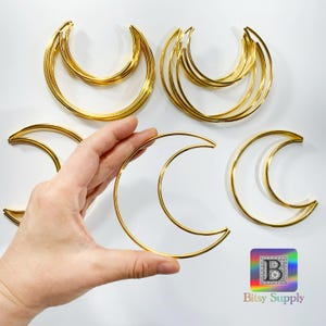 Wählen Sie Größe - Glänzender Goldmond für Sonnenfänger, Massenhalbmond-Makramee Metalldraht-Creolen DIY Celestial Lunar Phase Wanddekor BH64