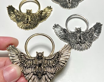 3 inch Detailed Owl Focal, Metal Suncatcher Ring Hoop Frame, Antiqued Bronze or Silver Fantasy Ren Faire DIY Pendant Cosplay Accessory CE80