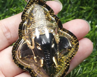 LP Pern Ganesh Brass Talisman: Tajski amulet na szczęście i moc