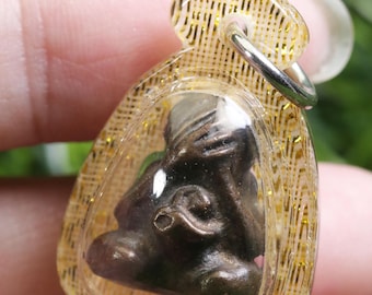 Phra Pidta Thai Amulet: LP Bang Blessed Buddha Pendant