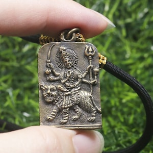 Collar colgante Durga de latón: Diosa hindú Kali, Mahakali