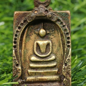 Phra Somdej Brass / Thai amulet and Talisman / LP Toh / Powerful / Old Thai Buddha Amulet / Phra somdej / Brass pendant / Pendant / 1Pcs image 3