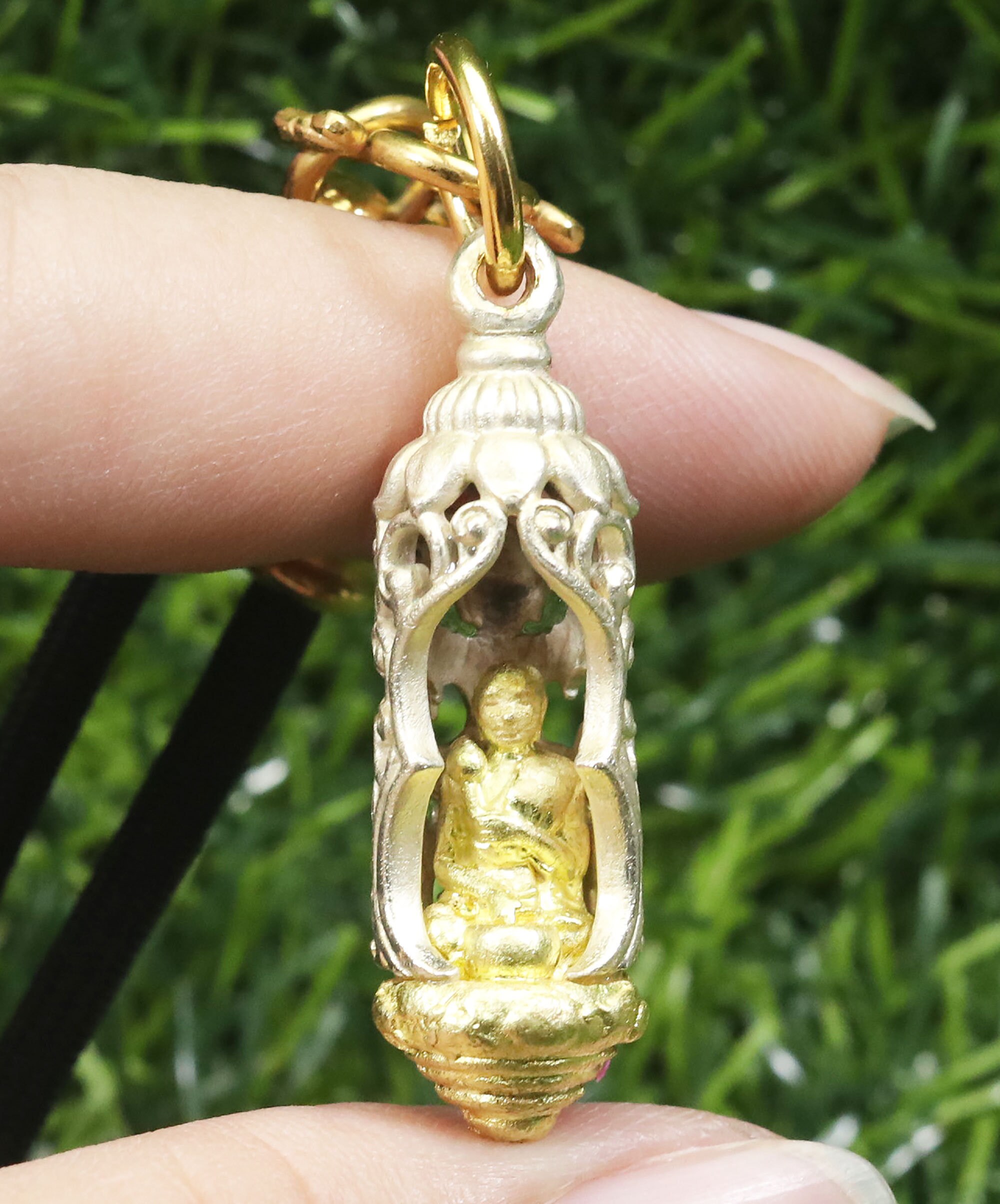 Thai Amulet Thai Pendant With Necklace 