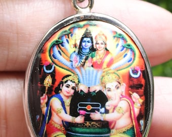 シヴァ神のペンダントネックレス　ヒンドゥー教の神のお守り　ケース付き シヴァ ダンシングシヴァ インド ヒンドゥー教 神様 お守り 開運