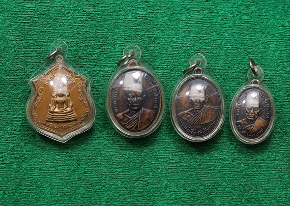 タイのお守り、LP、コインミックス4、タイの有名な幸運のお守り  