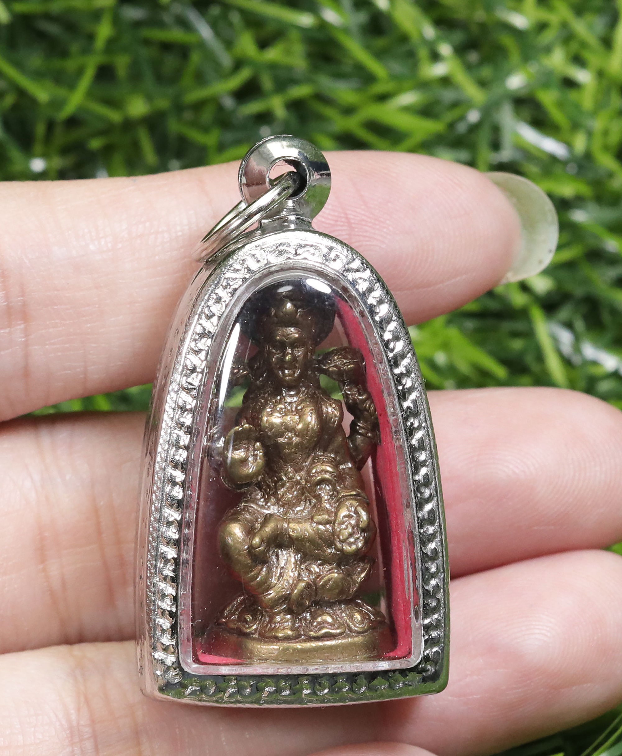 Maa lakshmi pendant Lakshmi statue Hindu pendant Laxmi devi Etsy