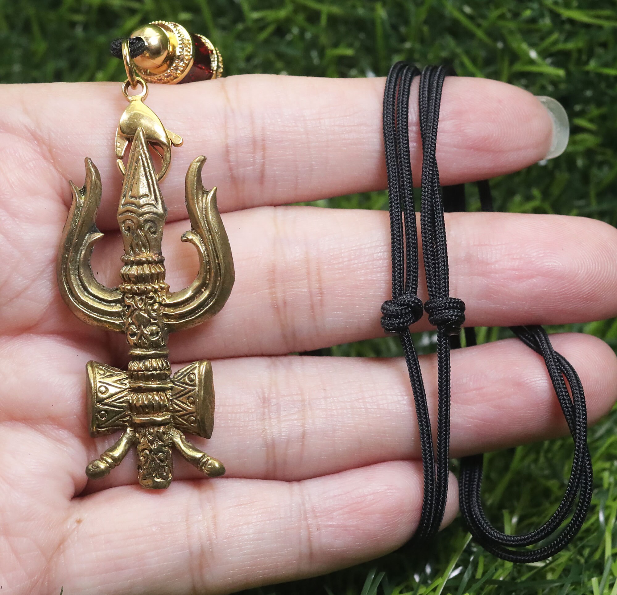 Collier pendentif Seigneur Shiva : Dieu du yoga, breloque méditation Om - France