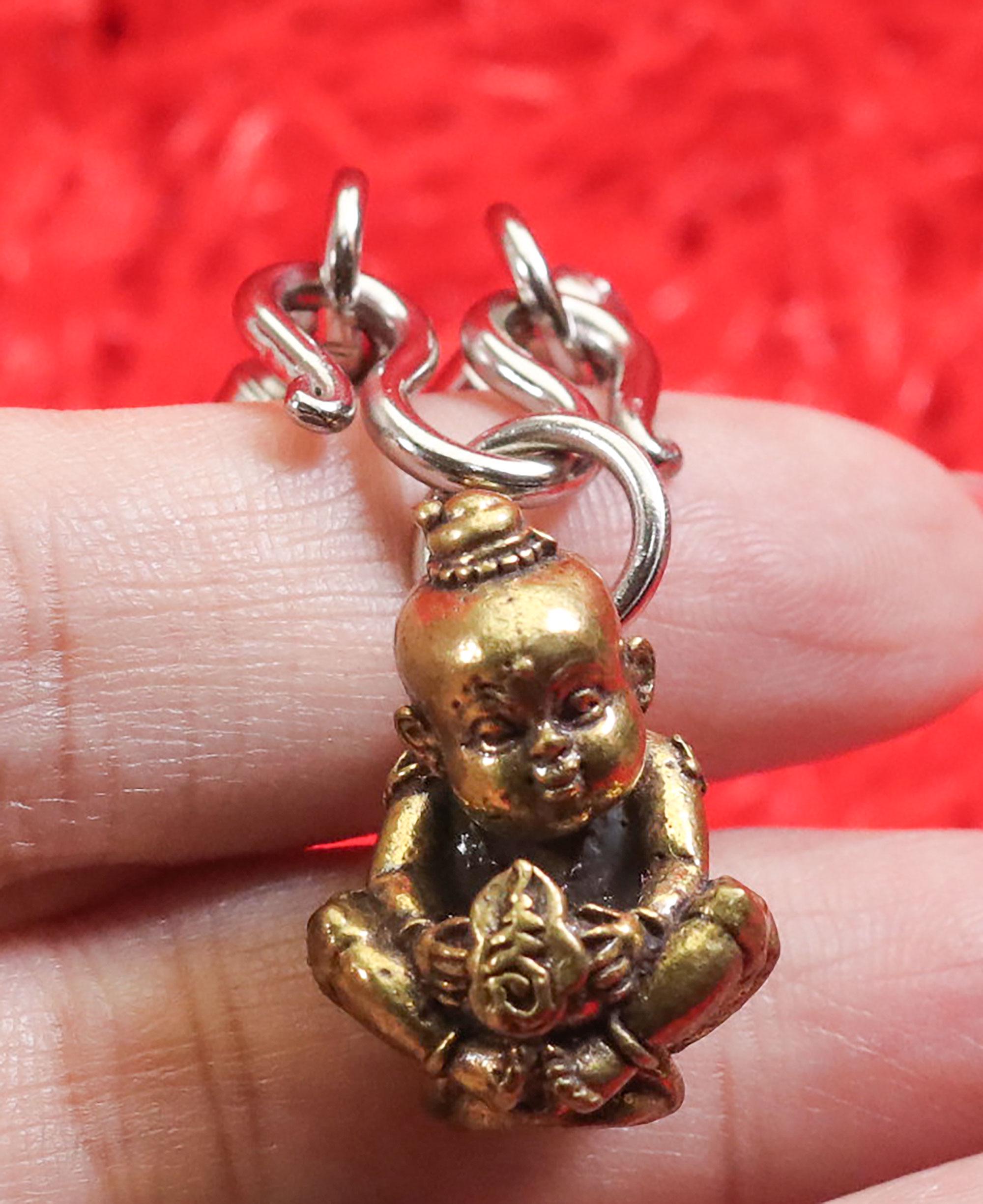Kuman Thong Thai - Etsy