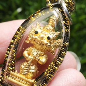 Giant Statue, Tow Wessuwan, Little Kuvorn Hundred Million Years 62 A. Kraidej Sethi Lukwest of Saket Nakhon, Thai amulet talisman, Gift