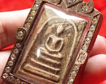 Somdej Amulet Thai Buddha Pendant-Sacred Protection Lucky Charm Wealth&Prosperity Spiritual Gift