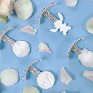 Glass Crystal Character Ear Holder