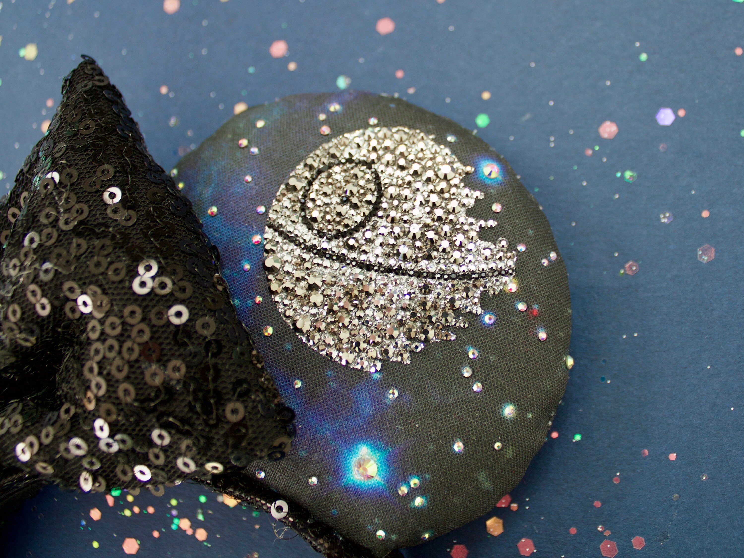 Luxury Glass Crystal Ears - Etsy display picture 2