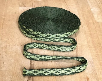 Borde tejido a bordo - borde de tablero tejido a mano - patrón de diamante verde oscuro-verde claro de lana - Recreación medieval LARP