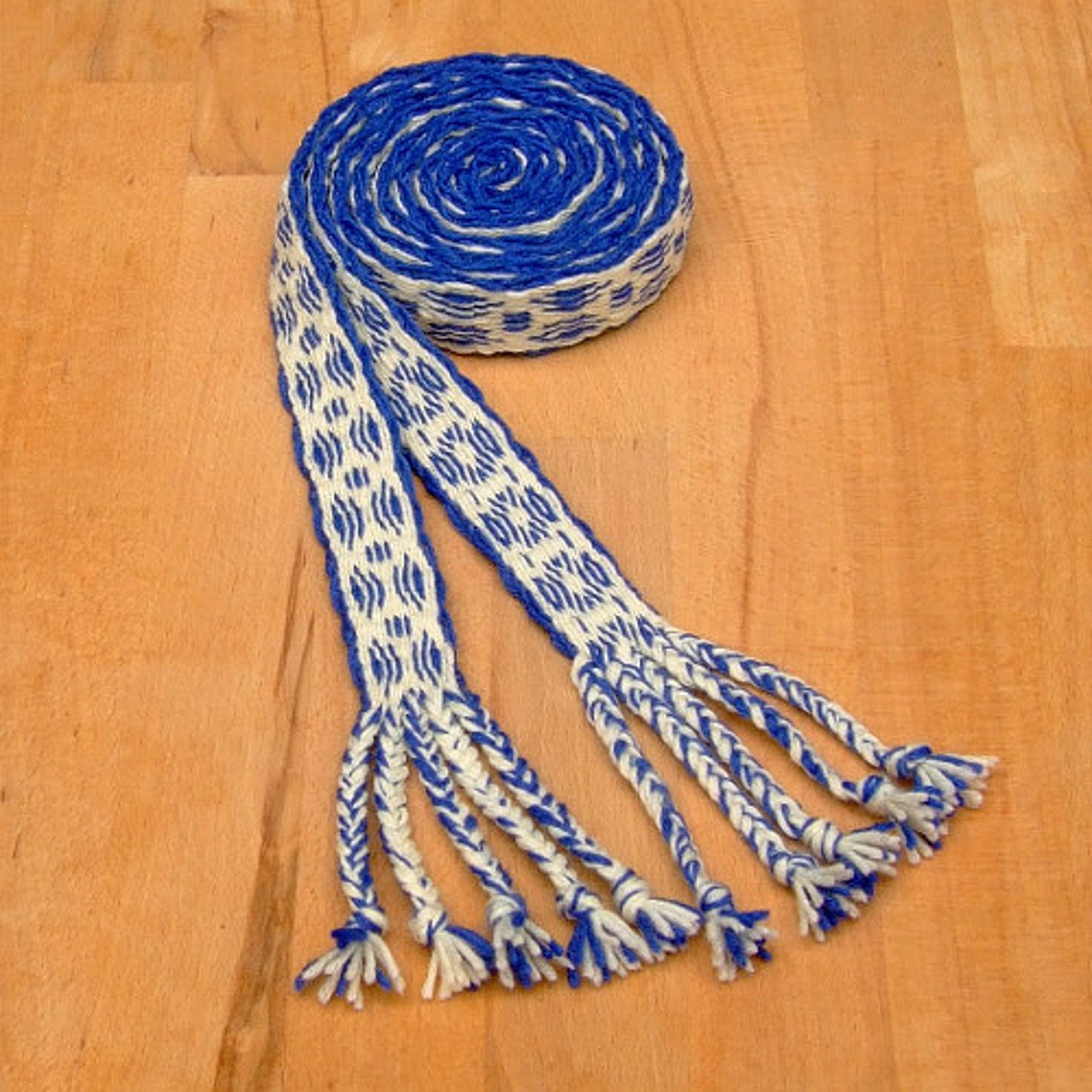 Tablet-woven belt - Hand-woven tablet braid - Wool blue-natural - Medieval reenactment LARP