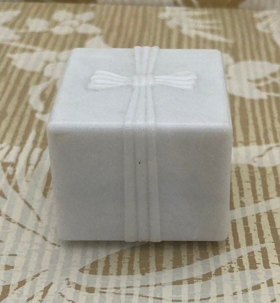 40s-50s White ring presentation box, Vintage STD … - image 5