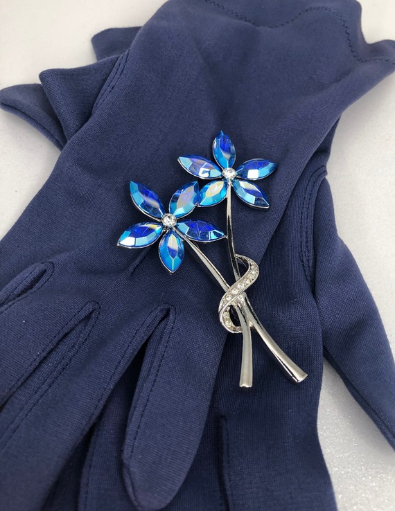 1989 Avon Fashion Blue Flower Pin/ Brooch, Vintag… - image 7