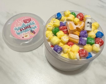 Capitán Crunch Slime semifloam espeso y brillante, slime de leche de cereal, slime con aroma a bayas del Capitán Crunch, chips de Java de floam de malvavisco