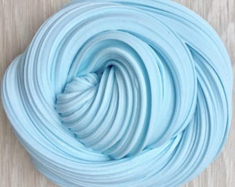 Ramune Buttercream Slime, smörslime, molnkrämslime, hållbart slime, formbart slime, soffslime, sockervaddsdoftande slime med tuggummi