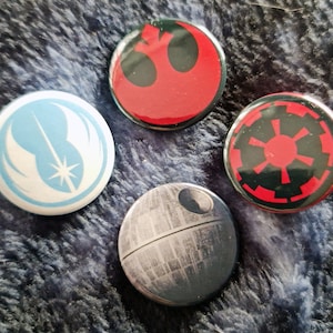 Juego de 4 insignias con emblema de Star Wars de 25 mm