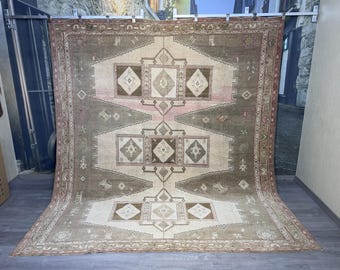 Turkish Oushak Rug, 8x9 Vintage Rug, Earth Tone Moroccan Rug, Boho Area Rug, Large Wool Rug