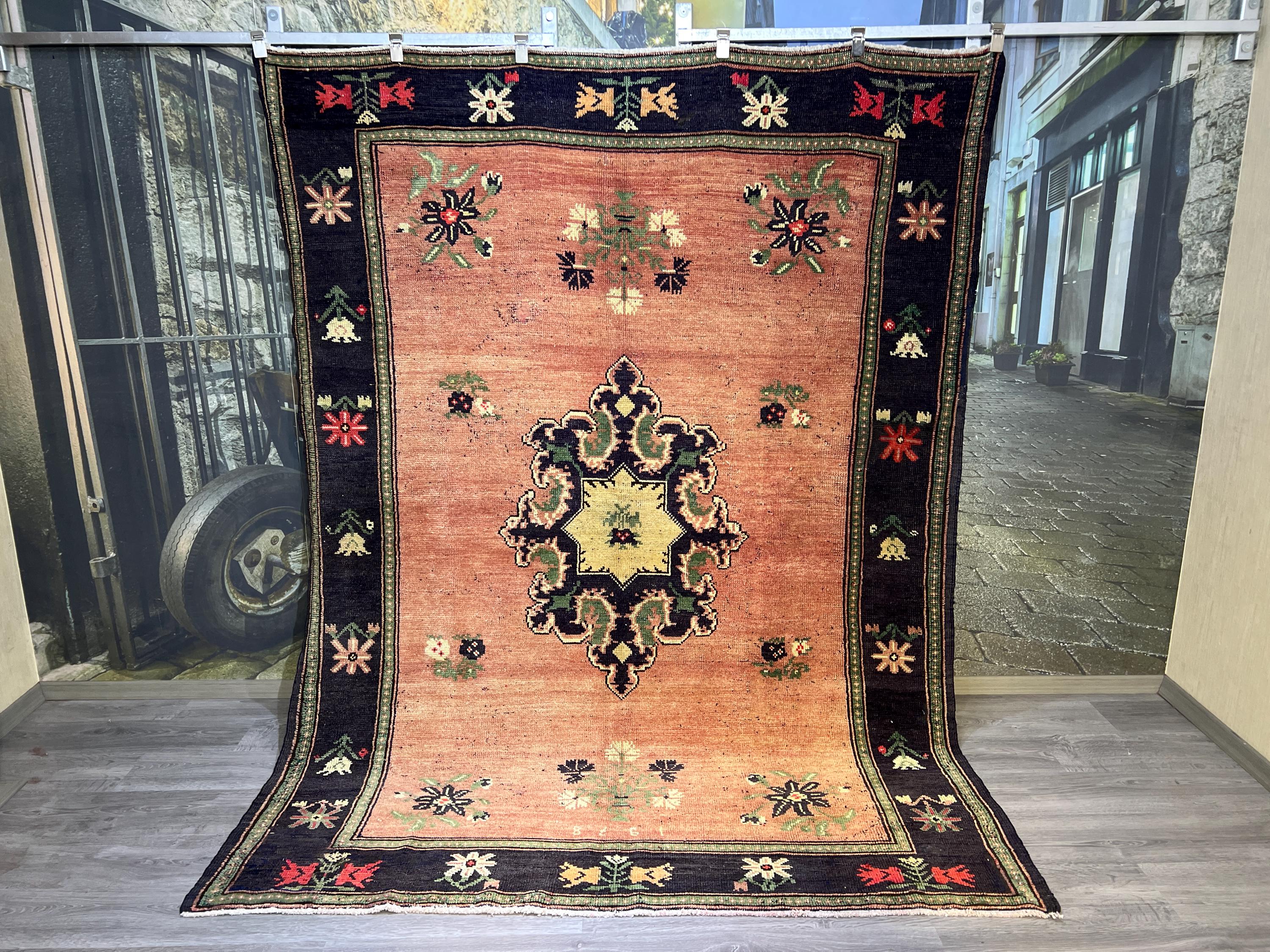 65×80" Insignia” ViNTAGE TURKiSH RUG Guinevere-Vintage-Turkish-Area