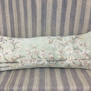 Anatolisk handgjord vintagematta med örngott, 12x36 blommig design, ländryggsöverdrag, heminredningsgåvor, mjuka gröna och bruna färger, 14x36 kudde bild 10