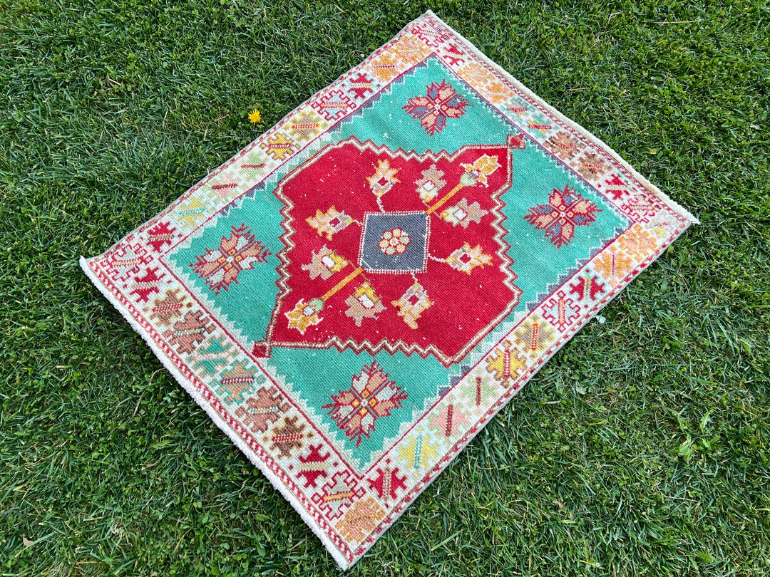Vintage Rug, 3x4 Turkish Rug, Persian Rug, Red Rug, Oushak Rug, Wool