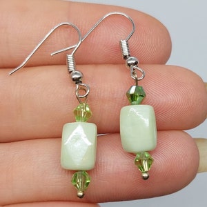 Dangle Earrings, beaded dangle Earrings, Gifts for her, Gift ideas, green beads drop earrings