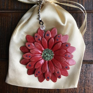 Metal Flower Ceiling Fan Pull Chain ~ Four Color Choices