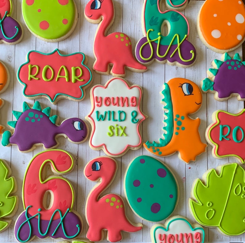 homemade dinosaur cookies