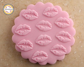 Lips Pattern (Style 1)/Valentines Debosser/Embosser/Fondant Stamp