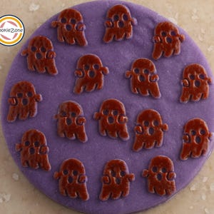 Ghost Pattern Debosser/Embosser/Halloween/Fondant Stamp image 2