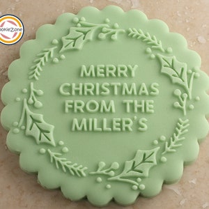 Merry Christmas with Family Name Wreath (Style 11) Debosser/Embosser/Fondant Stamp