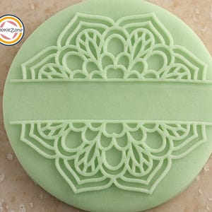 Timbro per fondente con motivo Mandala Split (stile 7)