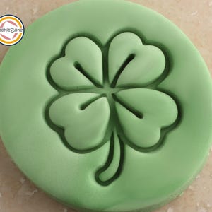 四つ葉のクローバー エンボッサースタイル フォンダンスタンプ/クッキーカッターセット