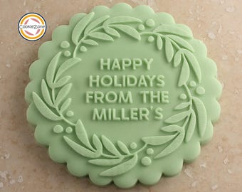 Corona de Felices Fiestas con Nombre Familiar (Estilo 8) Sello para Grabado en Bajorrelieve/Repujado/Fondant
